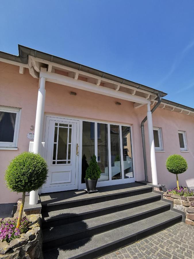 Weingut Amlinger&Sohn Neef Exterior foto